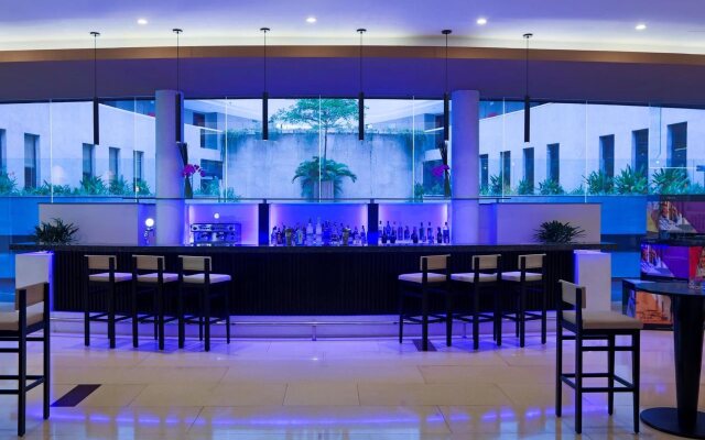 Melia Danang Beach Resort