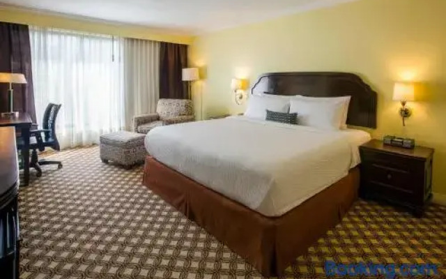 Hotel Courtyard By Marriott Toluca Aeropuerto