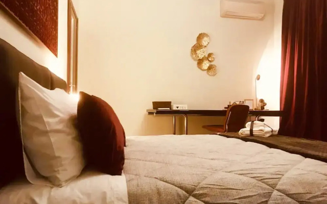Michelangelo Guest House