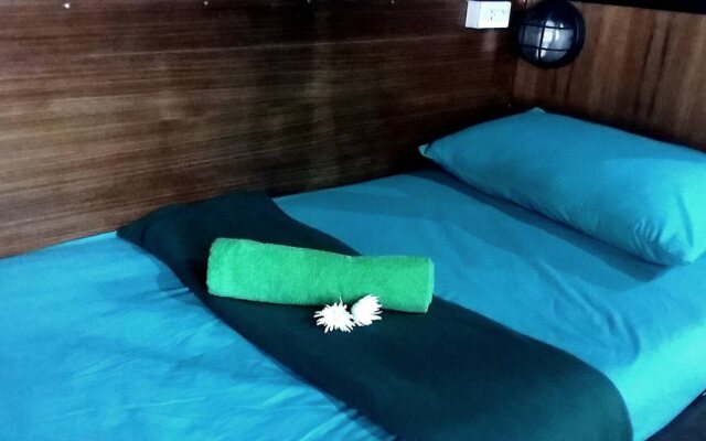 Czone Hostel - Adults Only