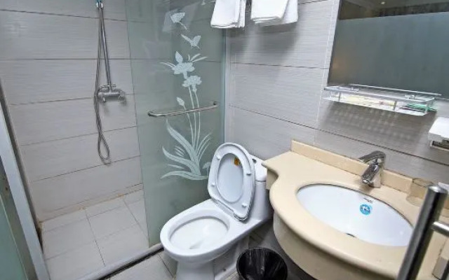Xinyi Fashion Hotel