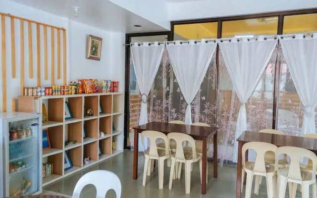RedDoorz @ Humayhumay Road Lapulapu