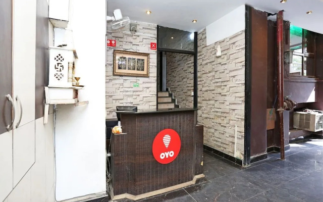 Oyo 13338 Hotel Atithi