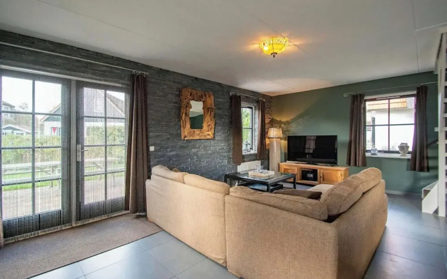 Amicable Villa With Whirlpool