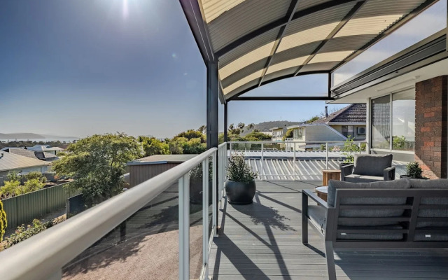 Seaview Heights by the BnB Collection