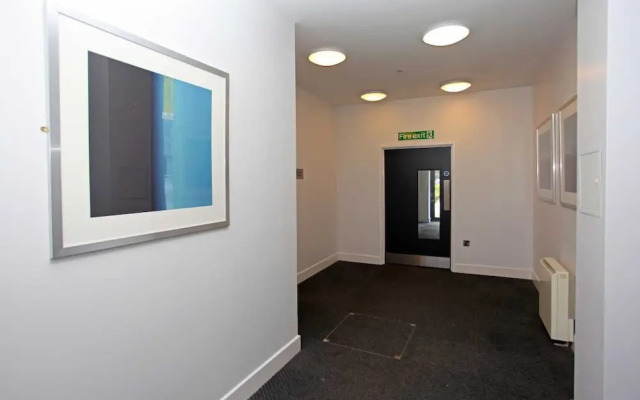 Parkes Court Apartments