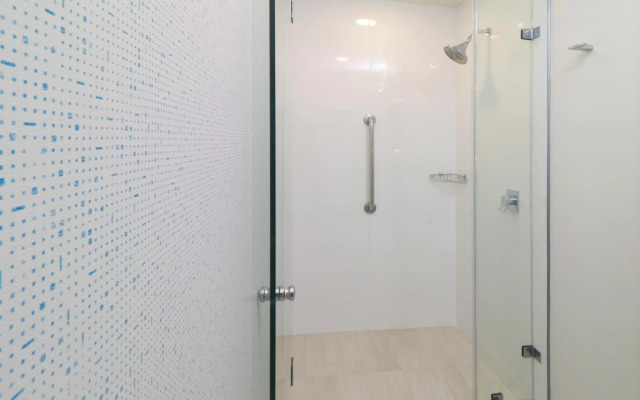 Holiday Inn Express Guadalajara Iteso by IHG