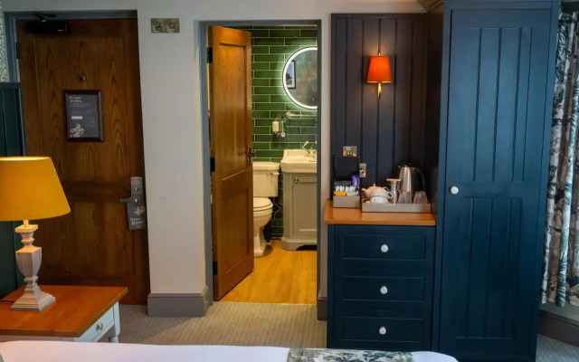 Wheatsheaf Hotel by Chef & Brewer Collection