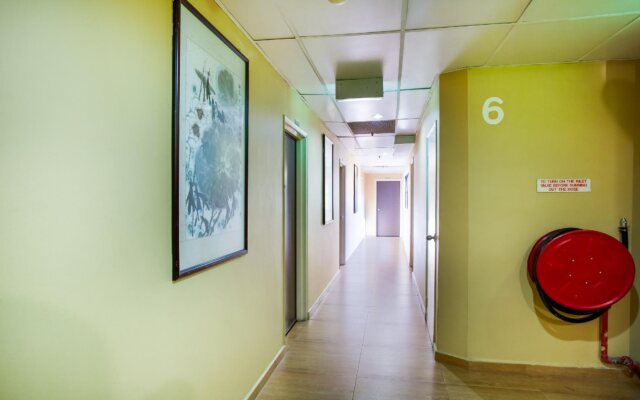 Hotel Calmo Bugis