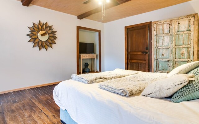 Cosy Holiday Home in Vresse-sur-Semois with Terrace