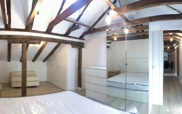 Apartmanento de 2 Habitaciones en Universidad, 500m de Alonso Martinez