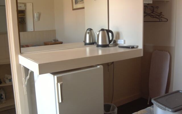 Travellers Rest Motel