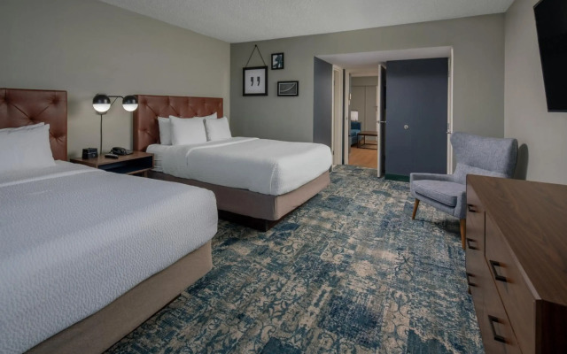 Four Points by Sheraton Suites Tampa Airport Westshore