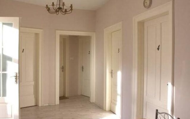 Ulpia House