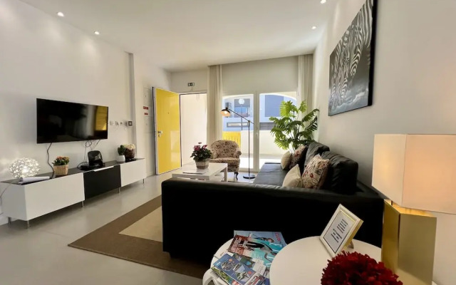 Vilamoura Club Villa 1 by Homing