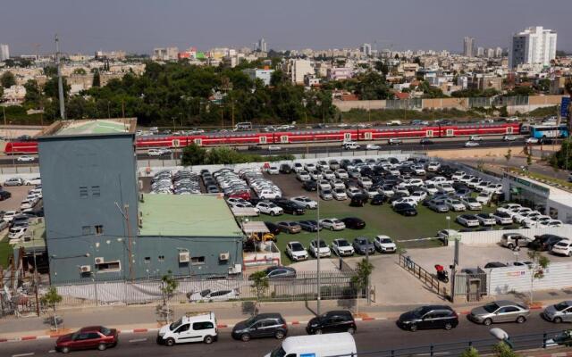 Nahalat Yehuda Residence