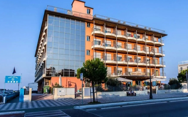Hotel Adria Beach Club
