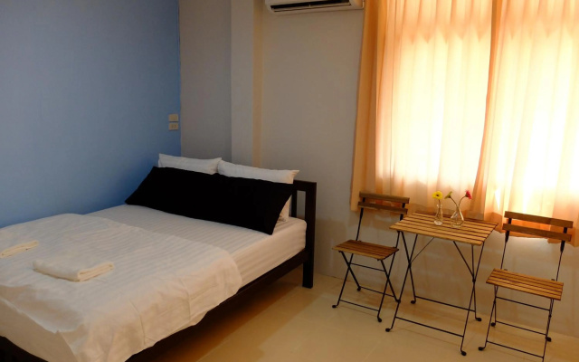 We Inn – Guest Rooms – Bangkok