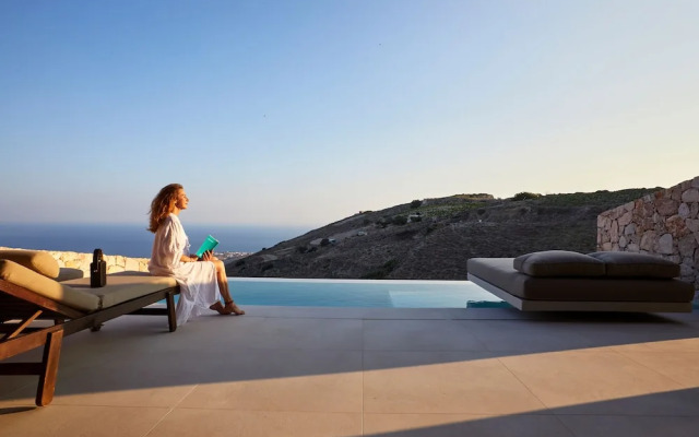 Santorini Sky - The Retreat