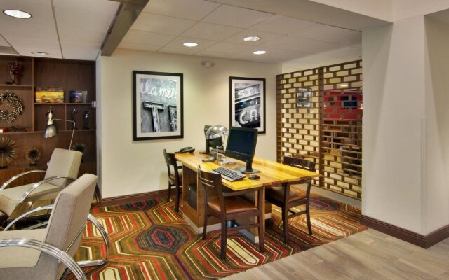 Four Points by Sheraton Nashville Airport