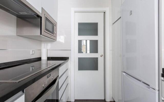 Apartamentos La Vaguada Suites