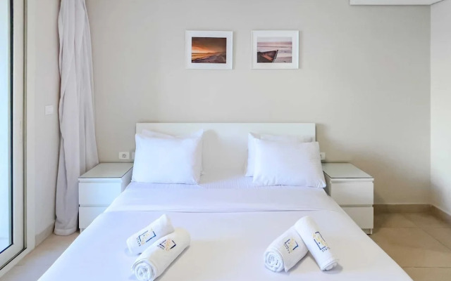 Xuru Stays I Roomy & Relaxed 1bdr @ Mangroovy Free Beach & Pool