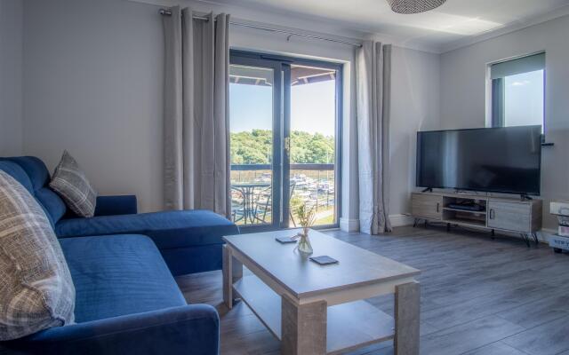 Marina View - 1 Bedroom Apartment - Neyland Marina