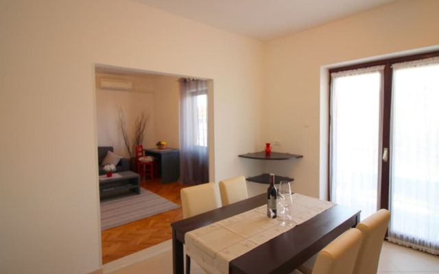 Welcoming Apartment near Sea in Porec