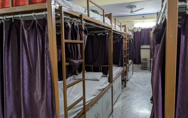 Holy Ganges Dorms