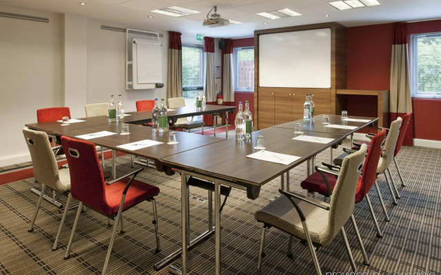 Holiday Inn Express Stoke On Trent by IHG
