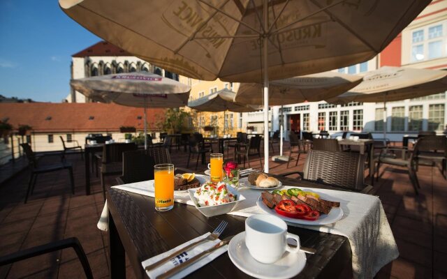 EA Hotel Juliš