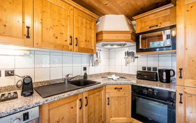 Olea - Chalet With Jacuzzi And Beautiful Garden