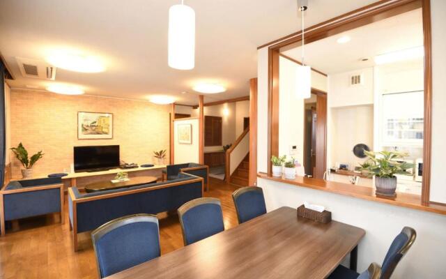 Urayasu House & Disney Area