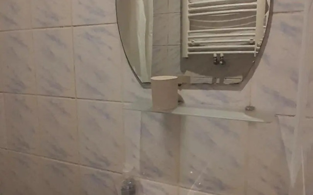 2 bedroom apartment on Ploshcha Rynok