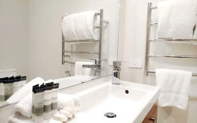 Newly Built Luxe House with Magnificent View