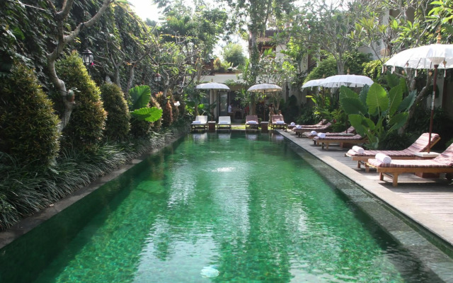 Sapodilla Ubud