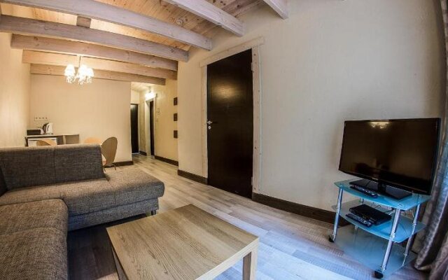 Agate Hotel