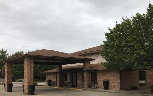 Baymont Inn and Suites Robinson