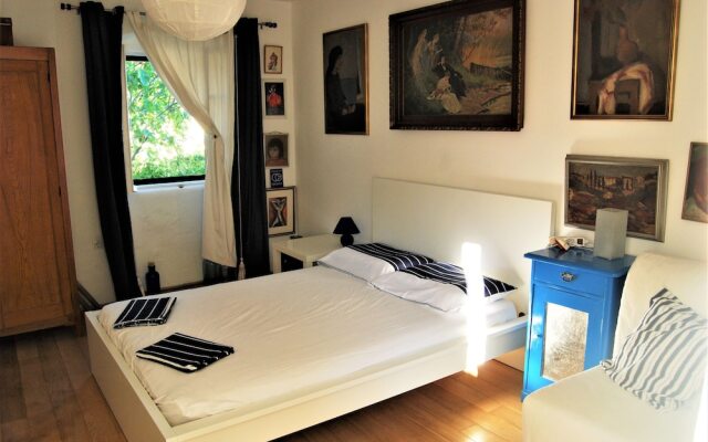 Detached House Miketa