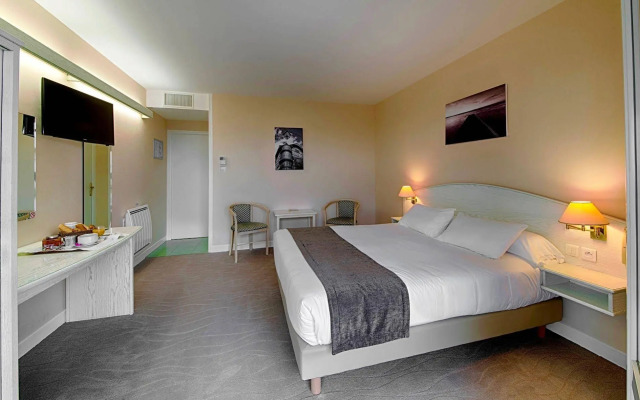 Hôtel Restaurant & Spa LE VAL MORET