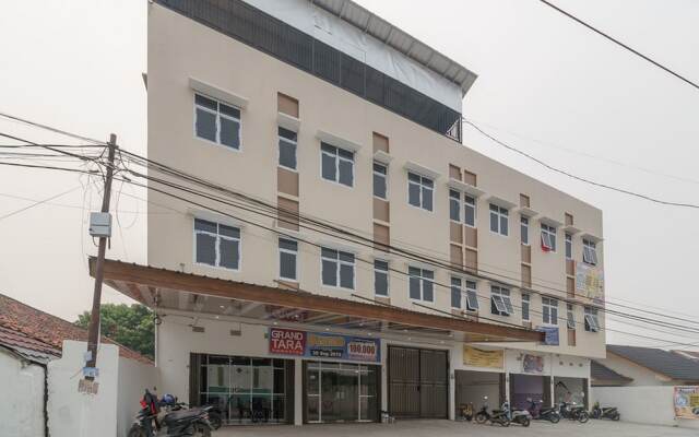 RedDoorz Plus near UIN Raden Fatah Palembang