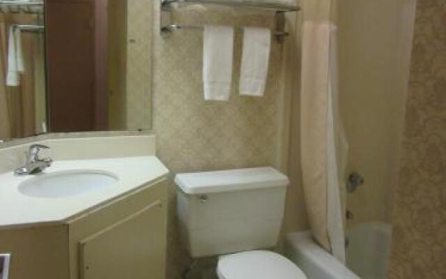 Governor's Inn & Suites