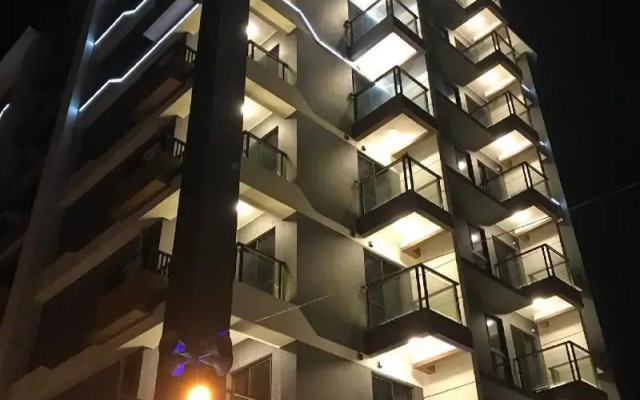 Apause Hotel