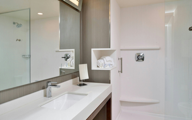 Courtyard by Marriott Charlotte Steele Creek