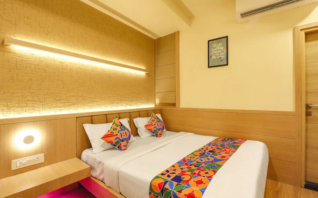 Fabhotel Nestlay Rooms High Court