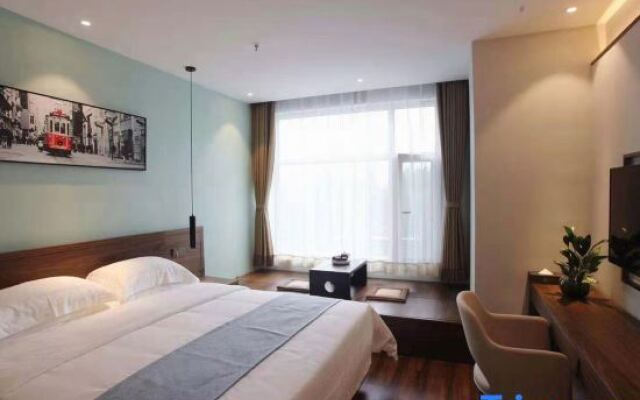 Yixiyun Hotel (Qihe Wanda Branch)