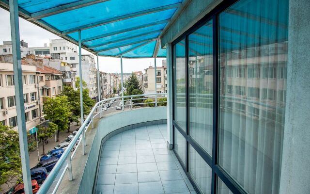 Fm Luxury 1 Bdr Maisonette With Terrace