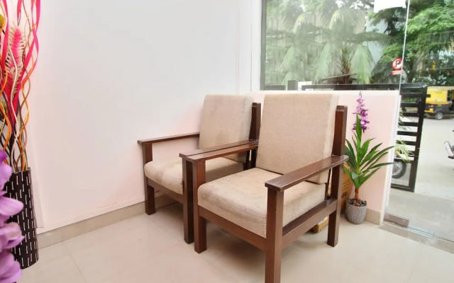 Collection O 2235 Oh My Rooms Indranagar