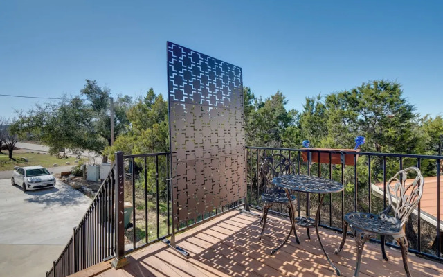 Stylish Home Near Lake Travis w/ Entertainment