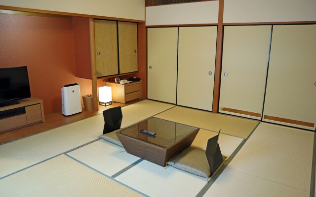 Karasuma Kyoto Hotel